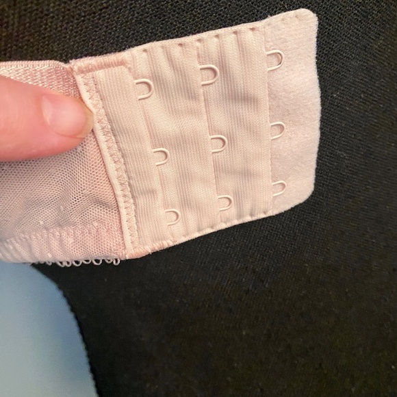 WACOAL 34E/34DD Chantilly Lace Minimizer Bra 855186 *Underwire Removed* - Picture 8 of 15